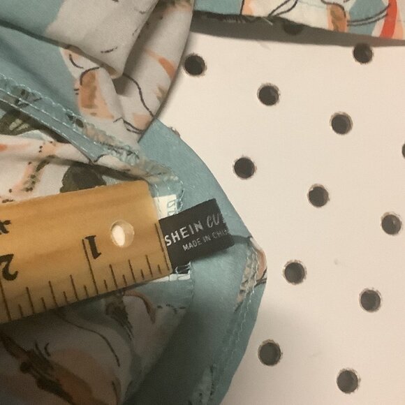 Shein Curve Women’s Floral Wrap V-Neck Short Sleeves Shirt Blouse Size 3XL - Picture 4 of 16